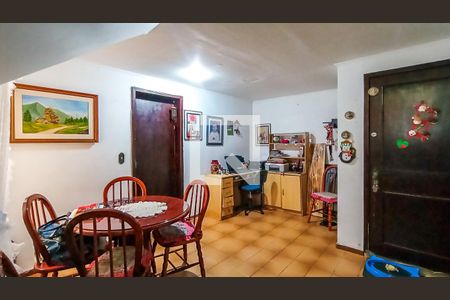 Casa de Condomínio à venda com 2 quartos, 138m² em Tristeza, Porto Alegre