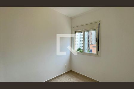 Quarto 1 de apartamento para alugar com 2 quartos, 53m² em Pinheiros, São Paulo