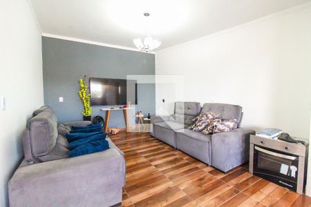 Casa para alugar com 2 quartos, 100m² em Vila Sinha, São Paulo