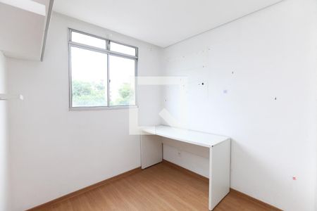 Apartamento para alugar com 2 quartos, 42m² em Califórnia, Contagem