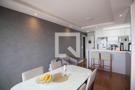 Sala  de apartamento à venda com 2 quartos, 63m² em Vila Paiva, São Paulo