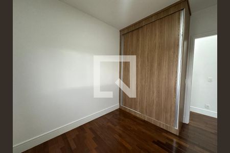Quarto de apartamento para alugar com 2 quartos, 62m² em Tamboré, Barueri
