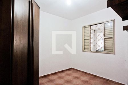 Casa para alugar com 3 quartos, 127m² em Parque Panamericano, São Paulo