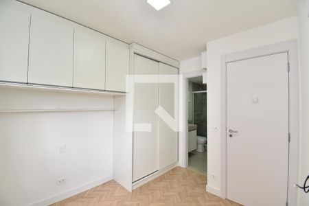 Suíte de apartamento para alugar com 2 quartos, 100m² em Boa Vista, Curitiba