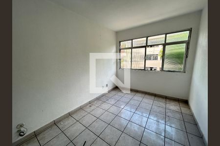 Sala de apartamento para alugar com 3 quartos, 52m² em Todos Os Santos, Rio de Janeiro