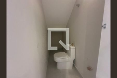 Lavabo de casa para alugar com 3 quartos, 142m² em Jardim Maria Helena, Barueri
