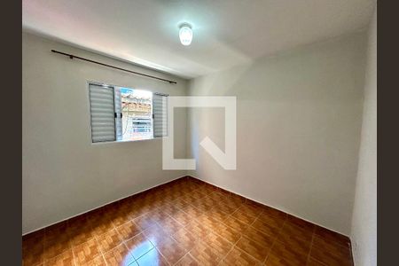 Quarto 2 de casa para alugar com 2 quartos, 125m² em Parque Uirapuru, Guarulhos