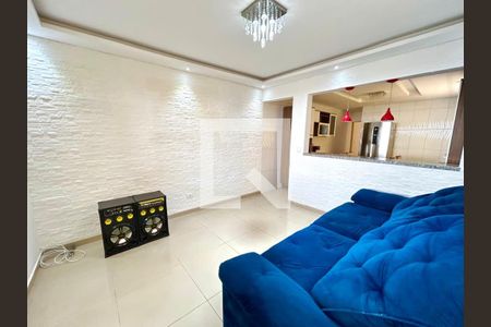 Sala de casa para alugar com 2 quartos, 150m² em Jardim Angelica, Guarulhos