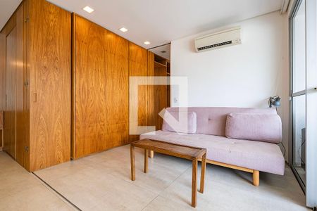 Sala/Cozinha de apartamento para alugar com 1 quarto, 64m² em Sumaré, São Paulo