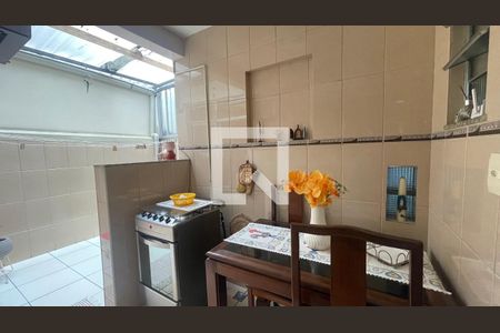 Cozinha de apartamento à venda com 2 quartos, 64m² em Moneró, Rio de Janeiro