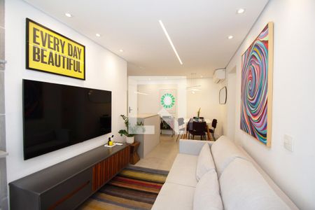 Sala de estar de apartamento à venda com 2 quartos, 57m² em Pinheiros, São Paulo