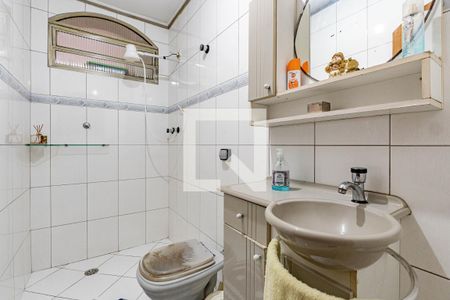 Banheiro de casa à venda com 4 quartos, 150m² em Parque Fongaro, São Paulo