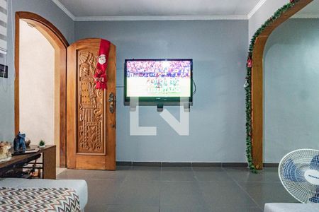 Sala de casa à venda com 4 quartos, 150m² em Parque Fongaro, São Paulo