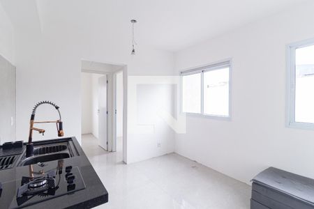 Sala/Cozinha de apartamento para alugar com 2 quartos, 45m² em Vila Sul Americana, Carapicuíba