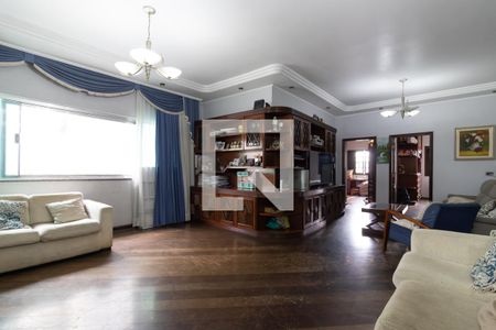 Sala de casa para alugar com 5 quartos, 450m² em Cangaiba, São Paulo