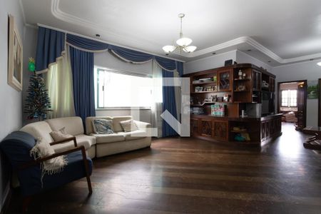 Sala de casa para alugar com 5 quartos, 450m² em Cangaiba, São Paulo