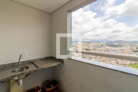Varanda de apartamento para alugar com 3 quartos, 60m² em Jardim Imperador, Guarulhos