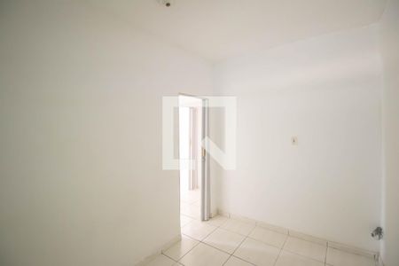 Quarto 2 de casa para alugar com 2 quartos, 65m² em Jardim Alcântara, São Gonçalo