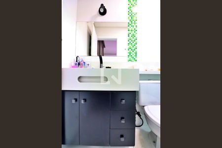 Quarto 1 Suíte Banheiro  de apartamento à venda com 3 quartos, 83m² em Vila Euro, São Bernardo do Campo