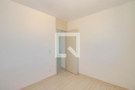Quarto 1 de apartamento para alugar com 2 quartos, 43m² em Morro Santana, Porto Alegre