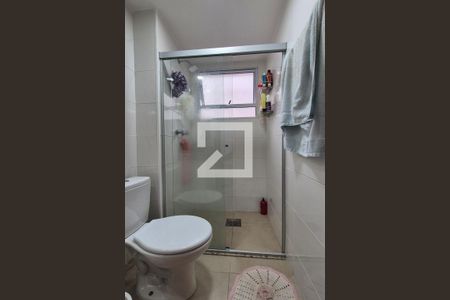Banheiro de apartamento à venda com 2 quartos, 56m² em Residencial Villa Garden, Campinas