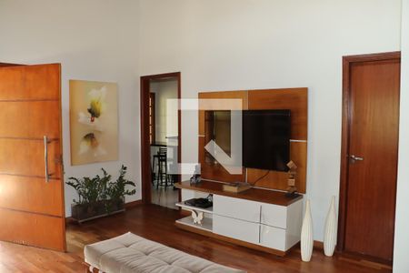 Casa de Condomínio para alugar com 4 quartos, 320m² em Residencial San Diego (paysage Clair), Cotia