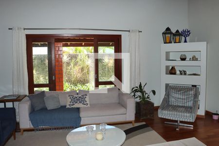 Casa de Condomínio para alugar com 4 quartos, 320m² em Residencial San Diego (paysage Clair), Cotia