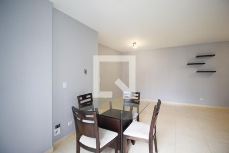 Sala de apartamento para alugar com 3 quartos, 76m² em Vila Olímpia, São Paulo