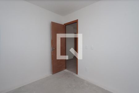 Quarto 1 de apartamento para alugar com 2 quartos, 32m² em Vila Antonieta, São Paulo