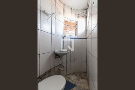 Banheiro de casa para alugar com 1 quarto, 38m² em Vila Curuçá Velha, São Paulo