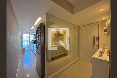 Sala de apartamento para alugar com 2 quartos, 197m² em Recreio dos Bandeirantes, Rio de Janeiro