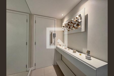 Sala de apartamento para alugar com 2 quartos, 197m² em Recreio dos Bandeirantes, Rio de Janeiro