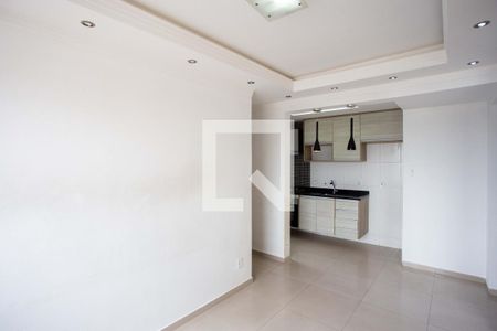 Sala de apartamento para alugar com 2 quartos, 48m² em Canhema, Diadema