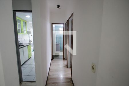 Corredor de apartamento à venda com 2 quartos, 60m² em Taquara, Rio de Janeiro