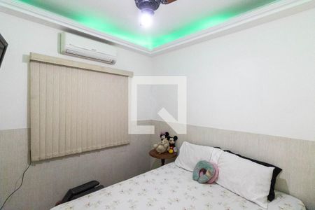 Quarto 2 de casa para alugar com 2 quartos, 320m² em Campo Grande, Rio de Janeiro