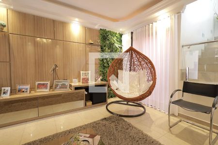 Sala de casa para alugar com 4 quartos, 335m² em Vila Sao Pedro, Santo André