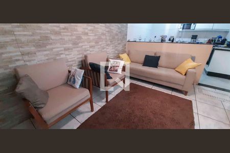 Casa à venda com 3 quartos, 110m² em Jaguaribe, Osasco