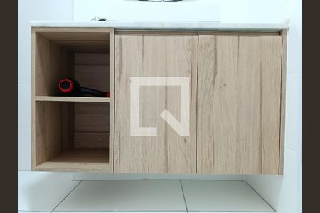 Banheiro de kitnet/studio à venda com 1 quarto, 25m² em Sumarezinho, São Paulo