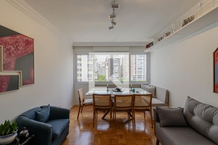 Sala de apartamento à venda com 3 quartos, 76m² em Moema, São Paulo