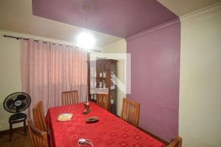 Sala de casa para alugar com 3 quartos, 199m² em Luz, Nova Iguaçu