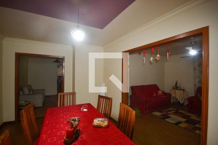 Sala de casa para alugar com 3 quartos, 199m² em Luz, Nova Iguaçu