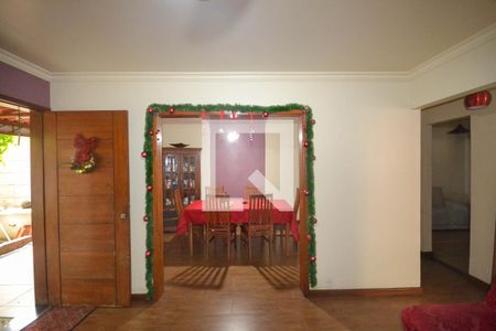 Sala de casa para alugar com 3 quartos, 199m² em Luz, Nova Iguaçu