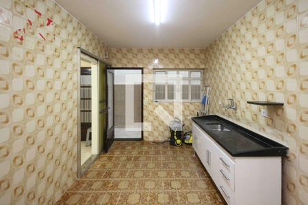 Casa para alugar com 2 quartos, 180m² em Vila Antonieta, São Paulo