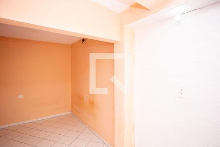 Quarto de casa para alugar com 1 quarto, 50m² em Eldorado, Diadema