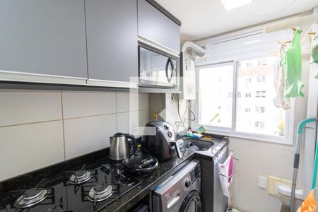 Cozinha de apartamento à venda com 2 quartos, 50m² em Vila Nova, Porto Alegre