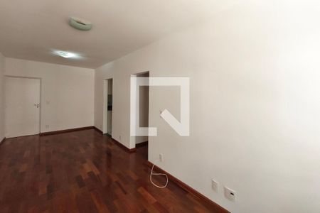 Sala de apartamento para alugar com 1 quarto, 74m² em Cambuí, Campinas