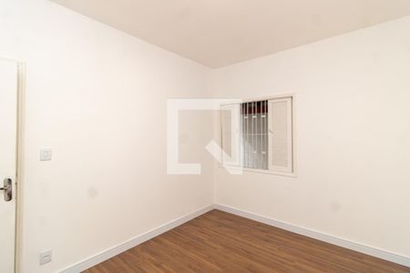 Quarto 1 de casa para alugar com 2 quartos, 96m² em Vila Nivi, São Paulo