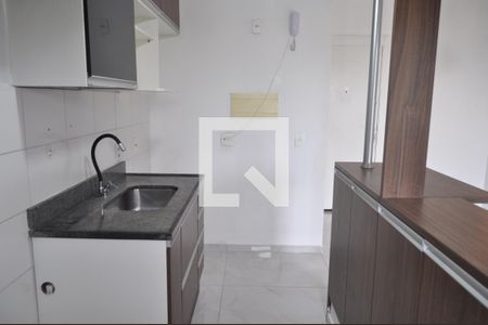 Apartamento para alugar com 2 quartos, 55m² em Del Castilho, Rio de Janeiro