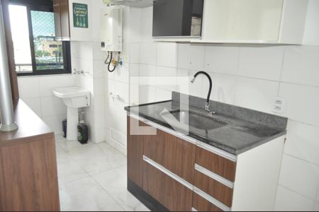 Apartamento para alugar com 2 quartos, 55m² em Del Castilho, Rio de Janeiro