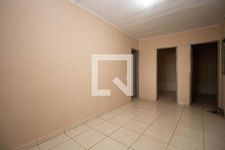 Sala 2 de casa para alugar com 3 quartos, 160m² em Qr 4, Brasília